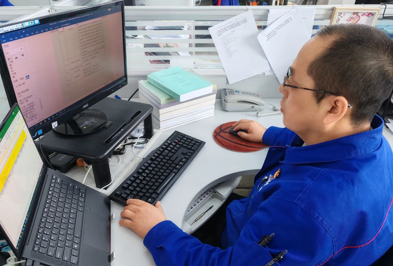 ed_1743474401127893.jpg 9.jpg